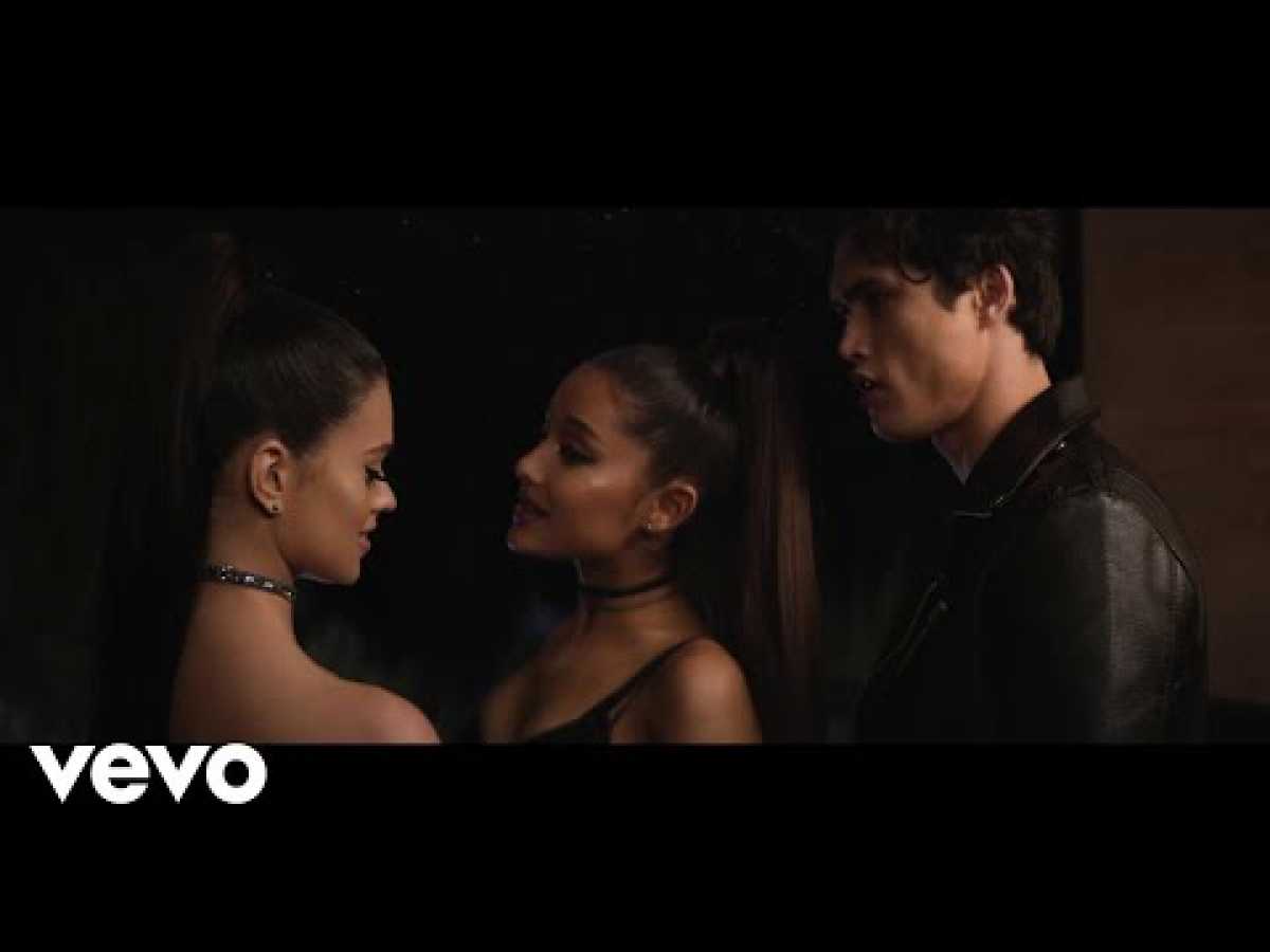 Ariana Grande - break up with your girlfriend, i&#39;m bored