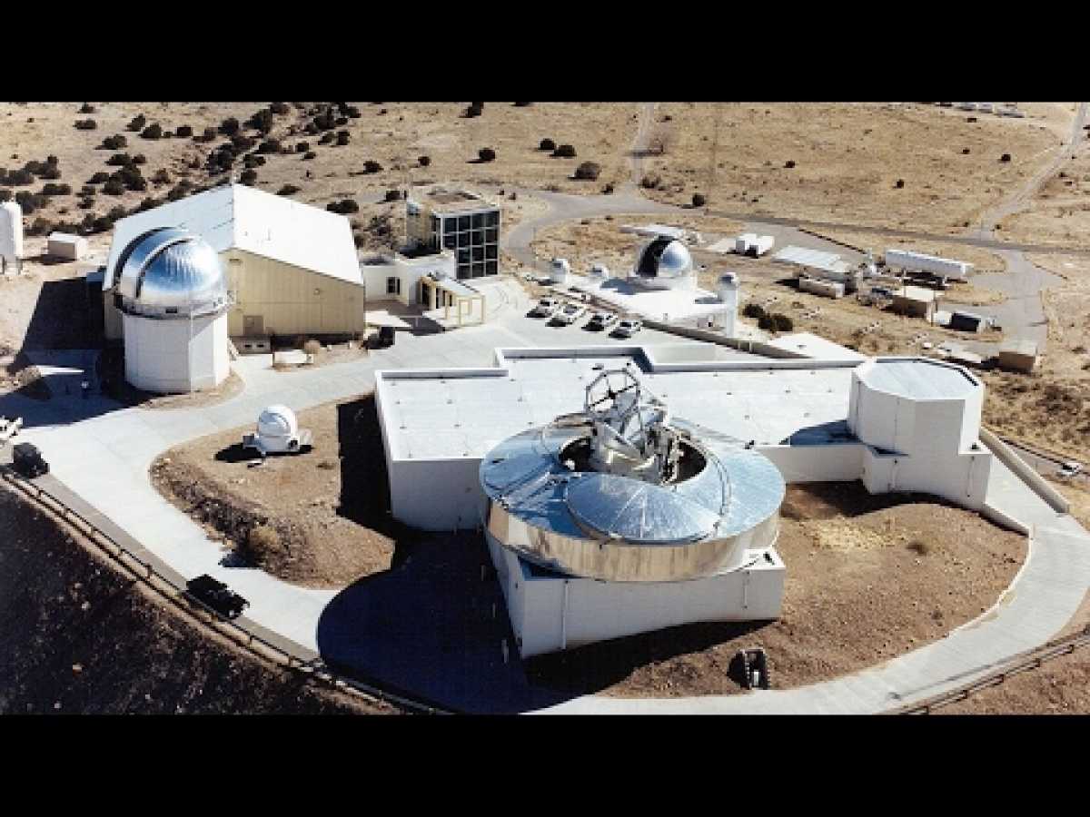 Inside Area 51, Secrets and Conspiracies - HD Nat Geo Documentary [1947 - 2018]