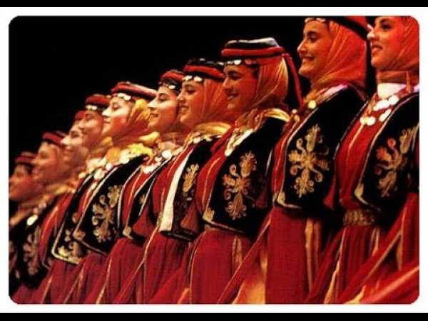 Halay (Amazing Anatolian folk dance)