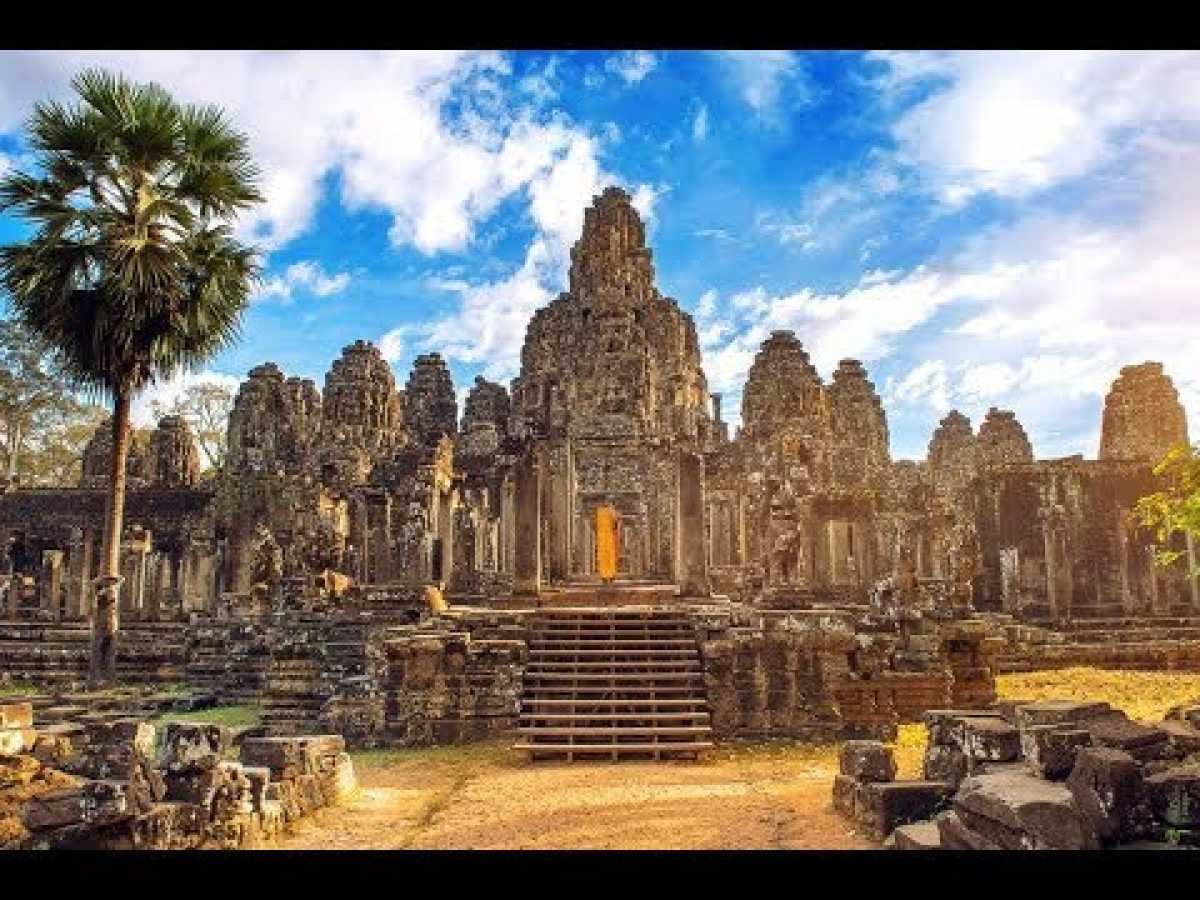In Search Of History - Angkor Wat: Forgotten City Of The Jungle (History Channel Documentary)
