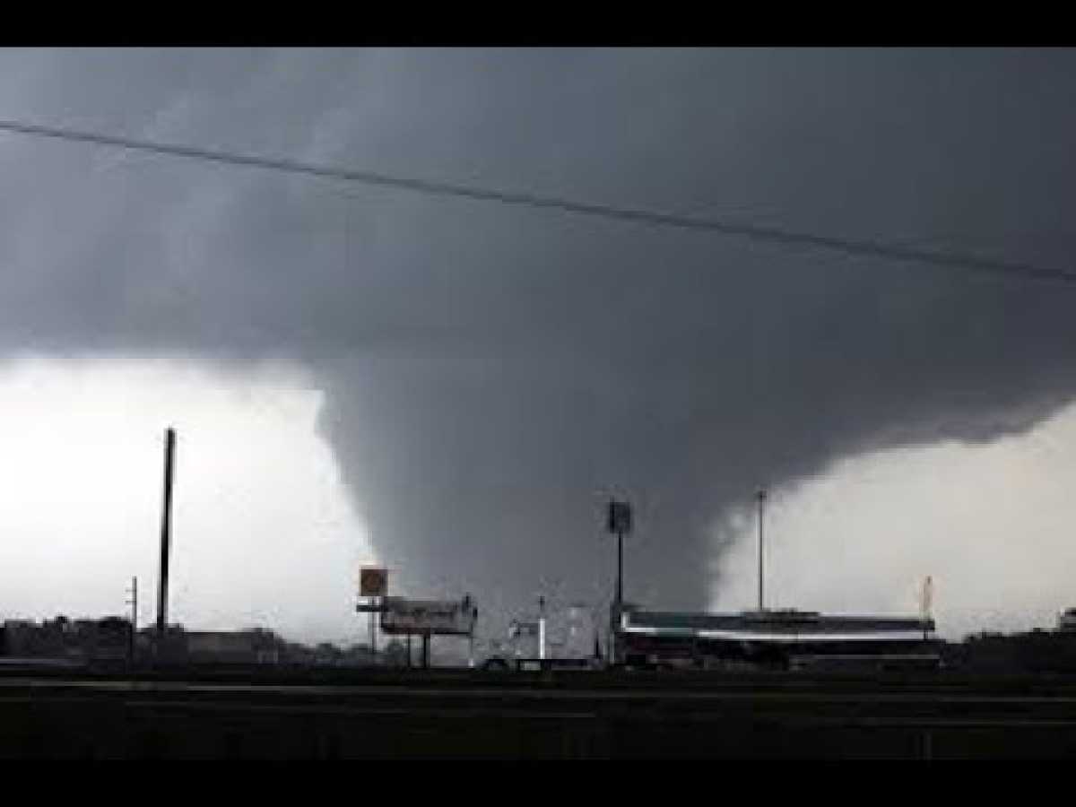 Seconds From Disaster Oklahoma Tornado Target | Nature TV