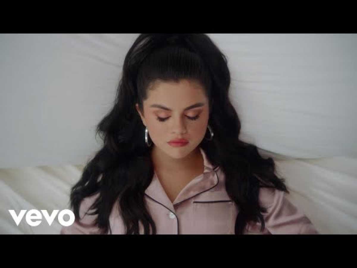 benny blanco, Tainy, Selena Gomez, J. Balvin - I Can&#39;t Get Enough (Official Music Video)